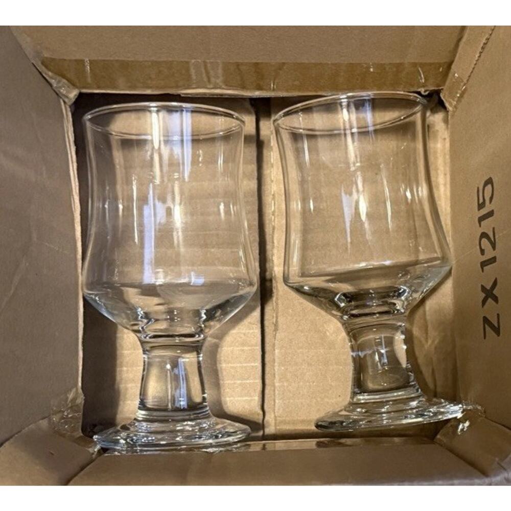 Unbranded Set of 2 Ship Drink or Dessert Glasses, EUC - Picture 4 of 5